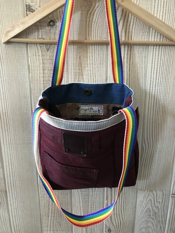 Petit Sac Licorne anses arc en ciel en jean bicolore rouge grenat et jean bleu – Image 4